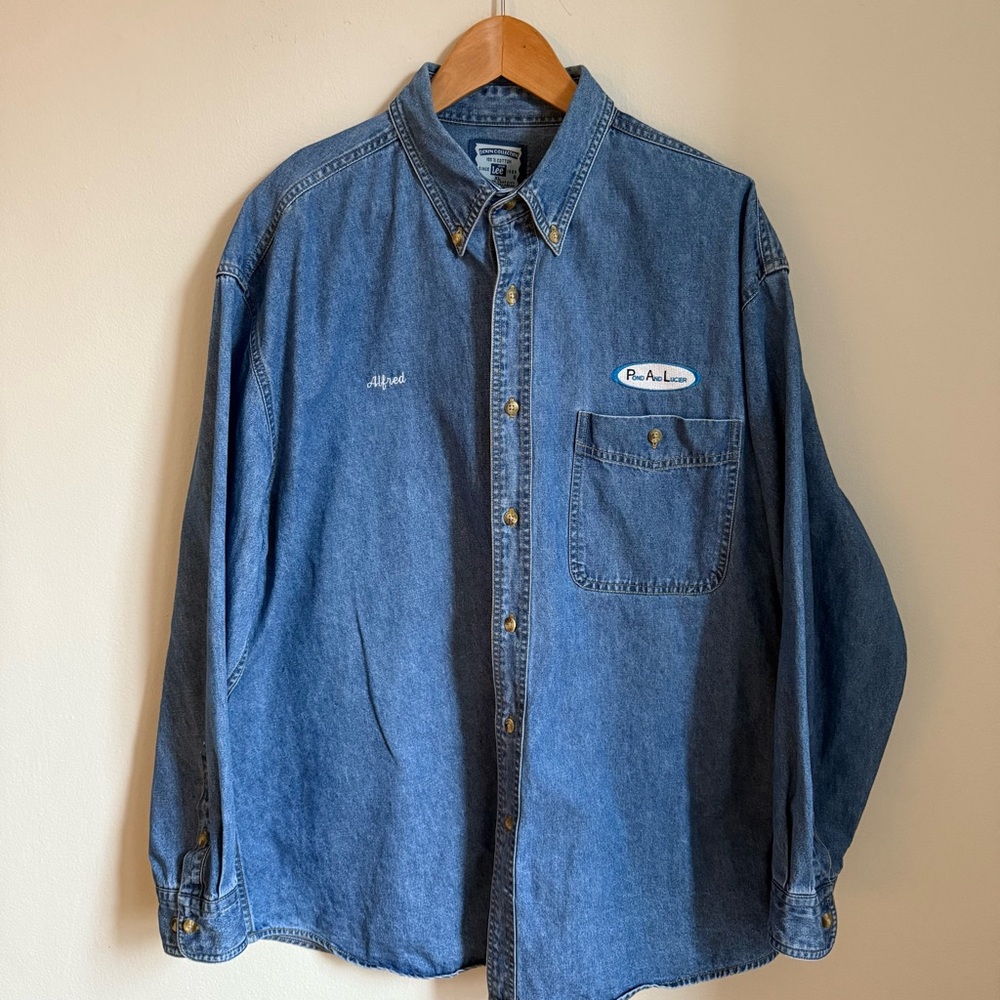 Lee Blue Denim Button-Up Shirt Size XL 100% cotton